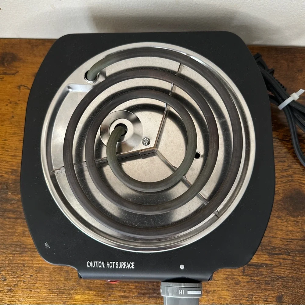 Continental Electric Single Burner Hot Plate 1100W Model CE23309 Black